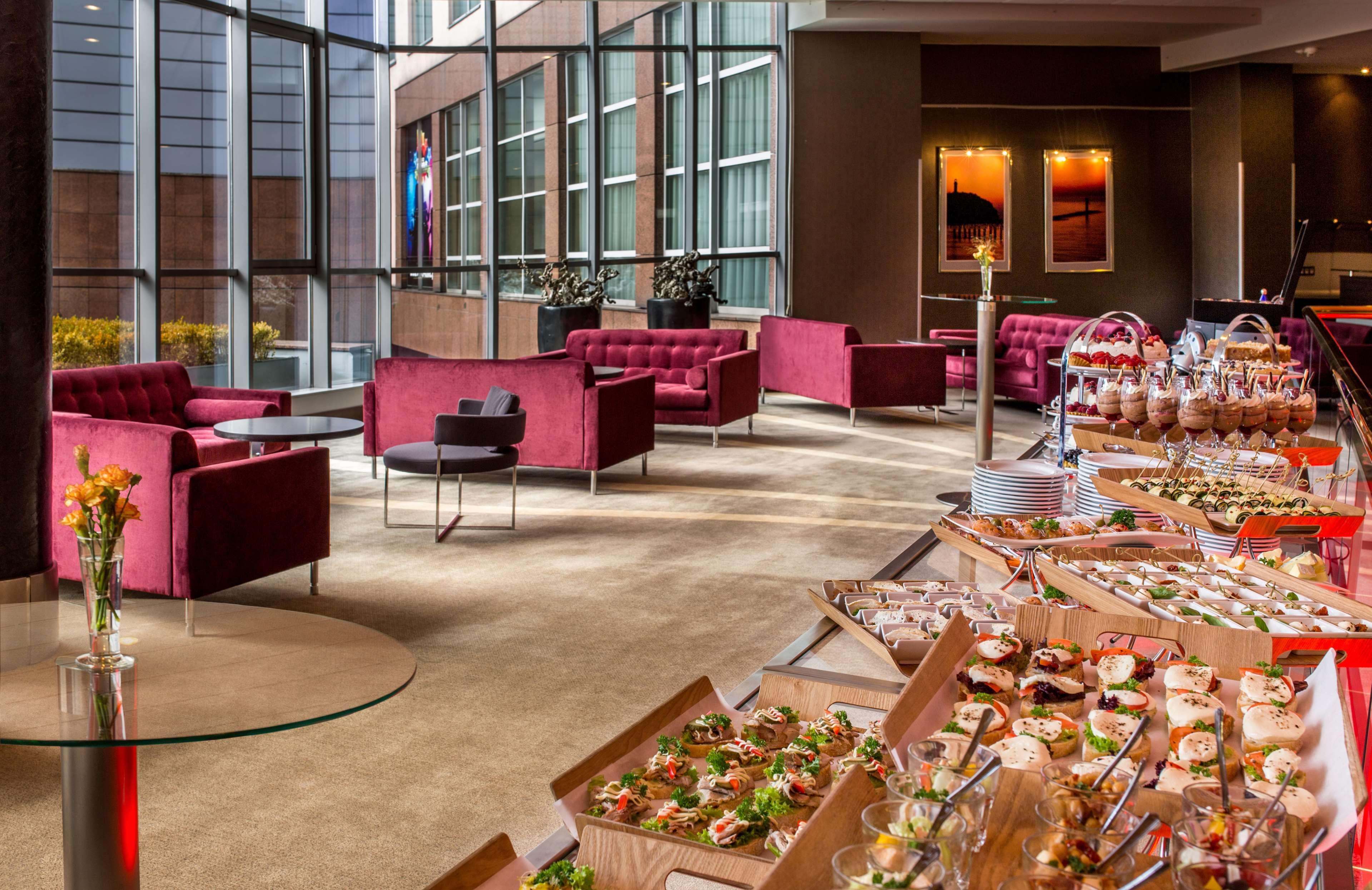 Radisson Blu Hotel 4*