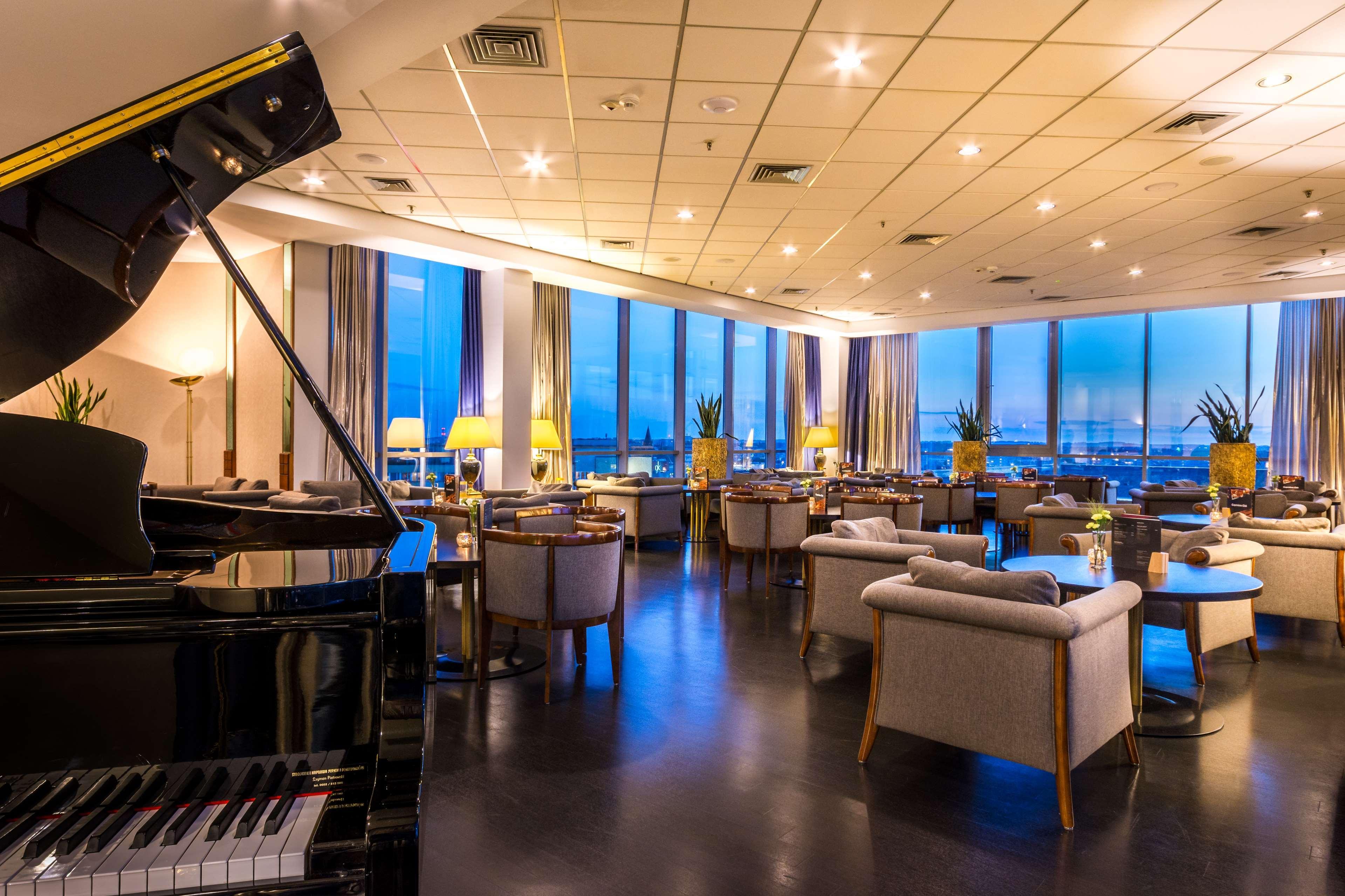 Radisson Blu 4*