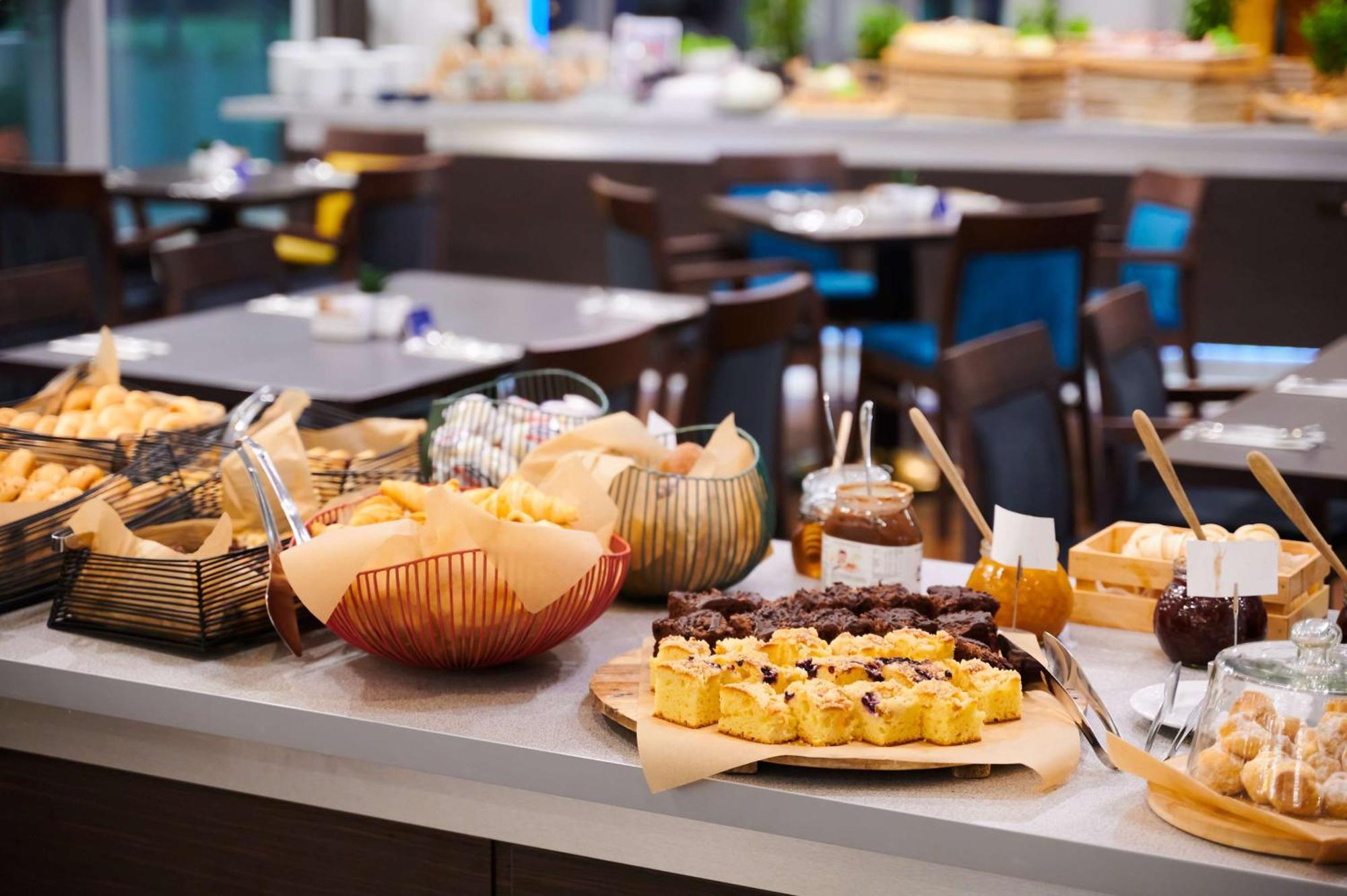 Radisson Blu Готель 4*